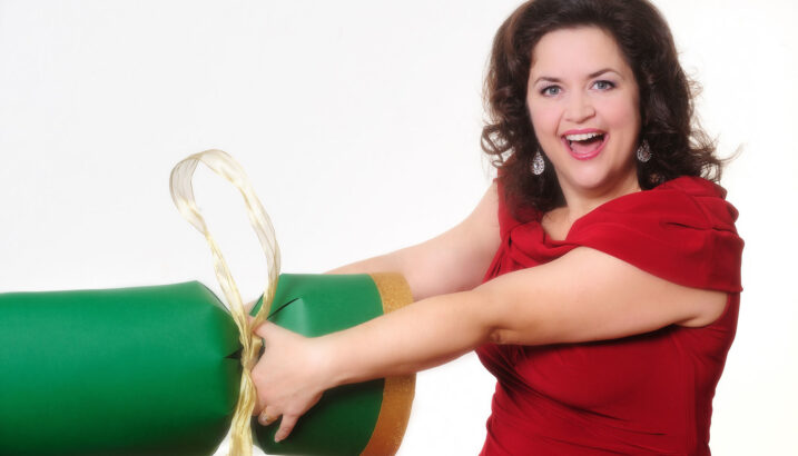RUTH JONES CHRISTMAS CRACKER
